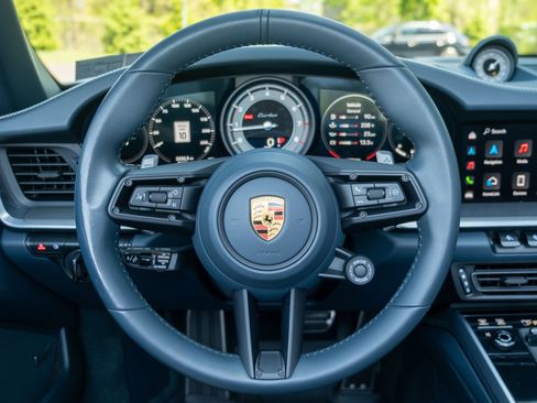 Certified 2022 Porsche 911 Turbo AWD/4WD image 6