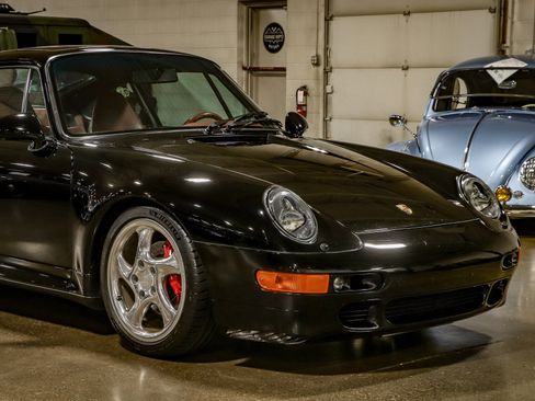 Used 1998 Porsche 911 Carrera S RWD image 49