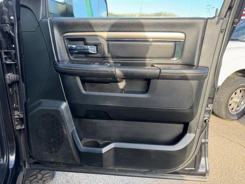 Used 2017 RAM 1500 Sport image 31