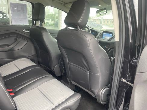 Used 2019 Ford Escape SE AWD/4WD image 9