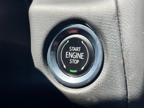 Used 2023 Chevrolet Suburban Z71 AWD/4WD image 14