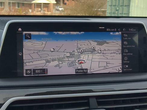 Used 2020 BMW 750i xDrive 750i xDrive w/ Executive Package image 19