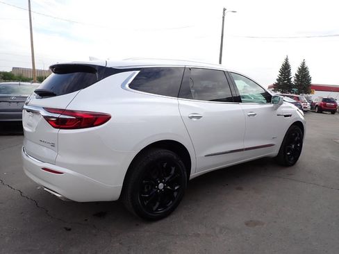 Used 2018 Buick Enclave Avenir w/ Trailering Package AWD/4WD image 6
