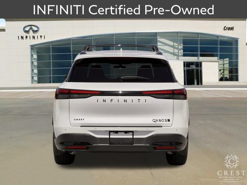 Certified 2026 INFINITI QX60 Sport w/ Dark Cargo Package AWD/4WD image 4