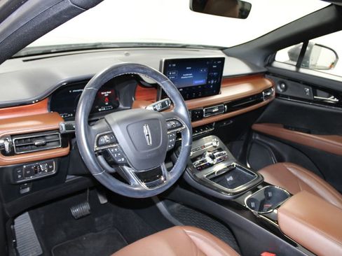 Used 2022 Lincoln Nautilus Reserve w/ Equipment Group 201A image 24