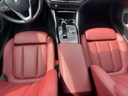 Used 2022 BMW i4 eDrive40 RWD image 18