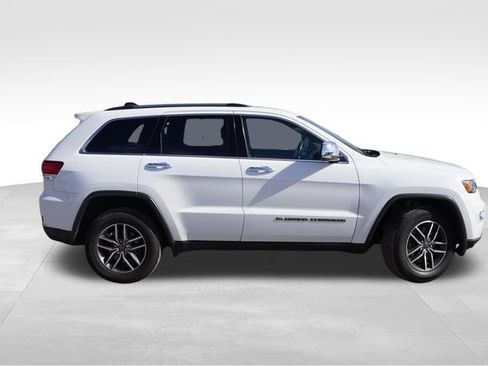 Used 2022 Jeep Grand Cherokee Limited image 2