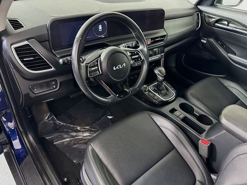 Used 2024 Kia Seltos SX w/ SX Sunroof Package AWD/4WD image 23