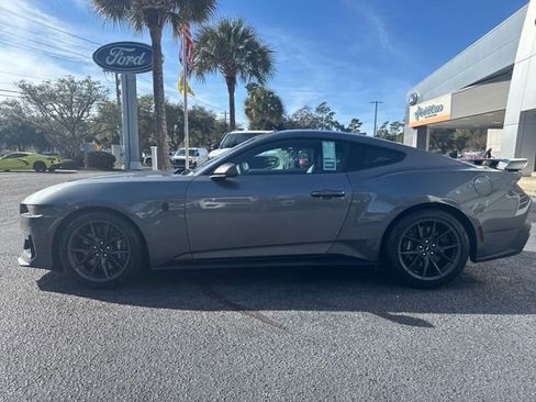 Used 2026 Ford Mustang Dark Horse image 4