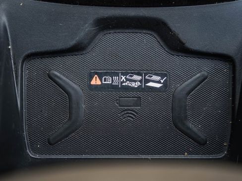 Used 2019 GMC Canyon SLT w/ Driver Alert Package image 28