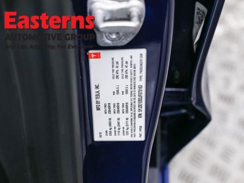 Used 2018 Tesla Model 3 Long Range image 34