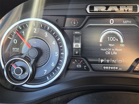 Used 2019 RAM 1500 Laramie image 12