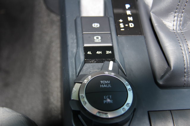 Used 2026 Toyota Tacoma SR5 AWD/4WD image 30