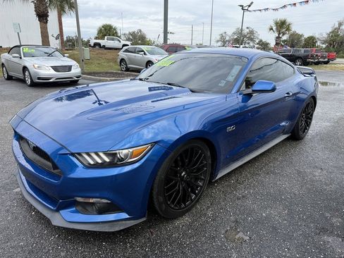 Used 2017 Ford Mustang GT Premium w/ GT Performance Package image 3