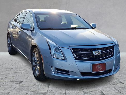 Used 2017 Cadillac XTS Luxury image 1