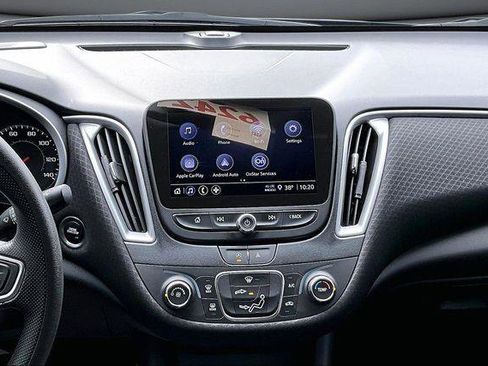 Used 2024 Chevrolet Malibu LS image 10