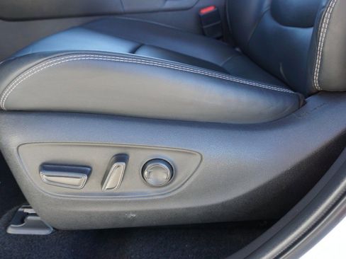 Used 2024 Toyota RAV4 XLE Premium image 22