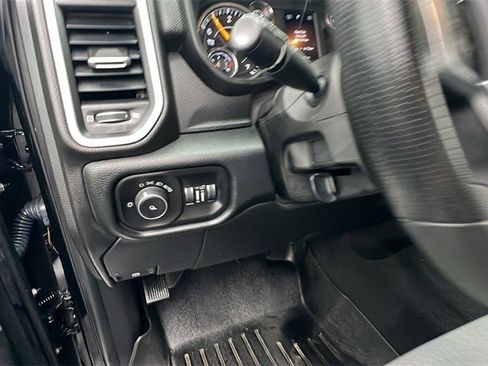 Used 2019 RAM 2500 Big Horn image 22