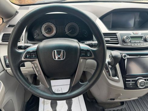 Used 2015 Honda Odyssey EX image 12