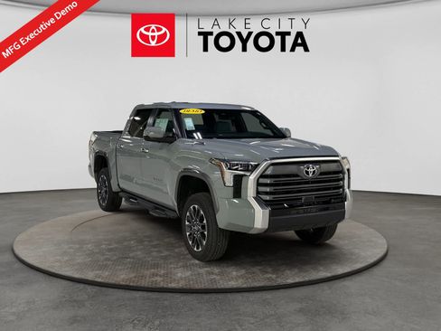 New 2025 Toyota Tundra Limited AWD/4WD image 10