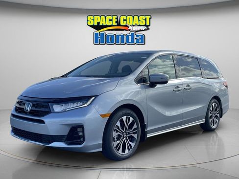 New 2026 Honda Odyssey Elite image 3