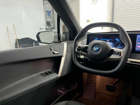 Certified 2024 BMW iX xDrive50 w/ Sport Package AWD/4WD image 15