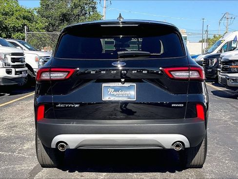 Certified 2023 Ford Escape Active AWD/4WD image 3