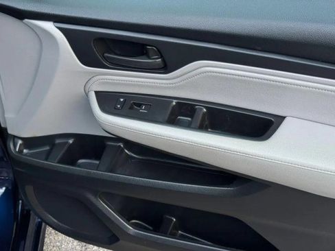 Used 2019 Honda Odyssey Touring image 32