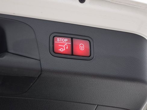 Used 2022 Mercedes-Benz GLC 300 image 34