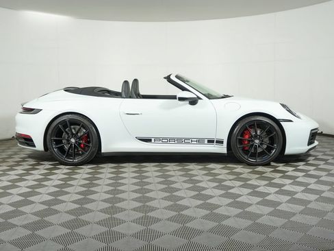 Used 2022 Porsche 911 Carrera RWD image 8