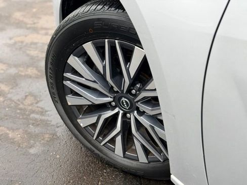 Used 2024 Nissan Altima 2.5 SV image 24