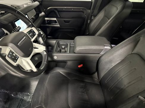 Used 2022 Land Rover Defender 110 S AWD/4WD image 17