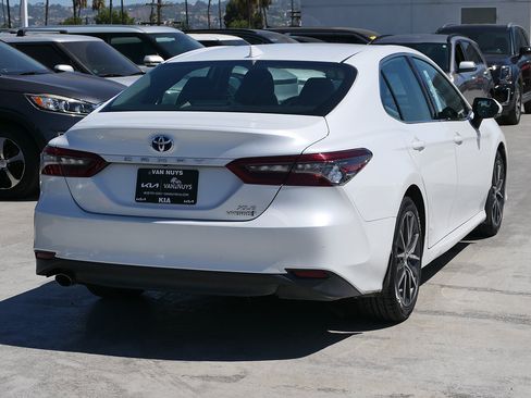 Used 2023 Toyota Camry XLE w/ Protection Package (Q2) (TMS) FWD image 3