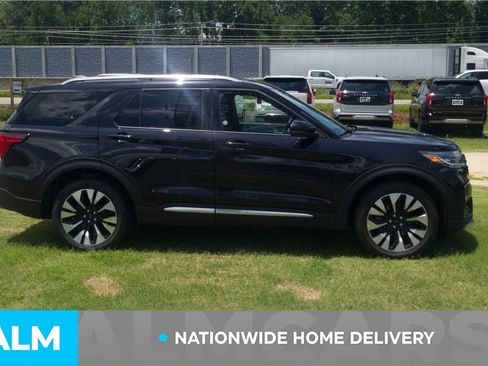 Used 2026 Ford Explorer Platinum w/ LUX Leather Package AWD/4WD image 5