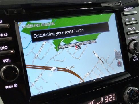 Used 2017 Nissan Murano Platinum image 32