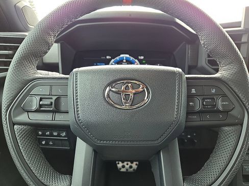 Used 2026 Toyota Sequoia TRD Pro AWD/4WD image 24
