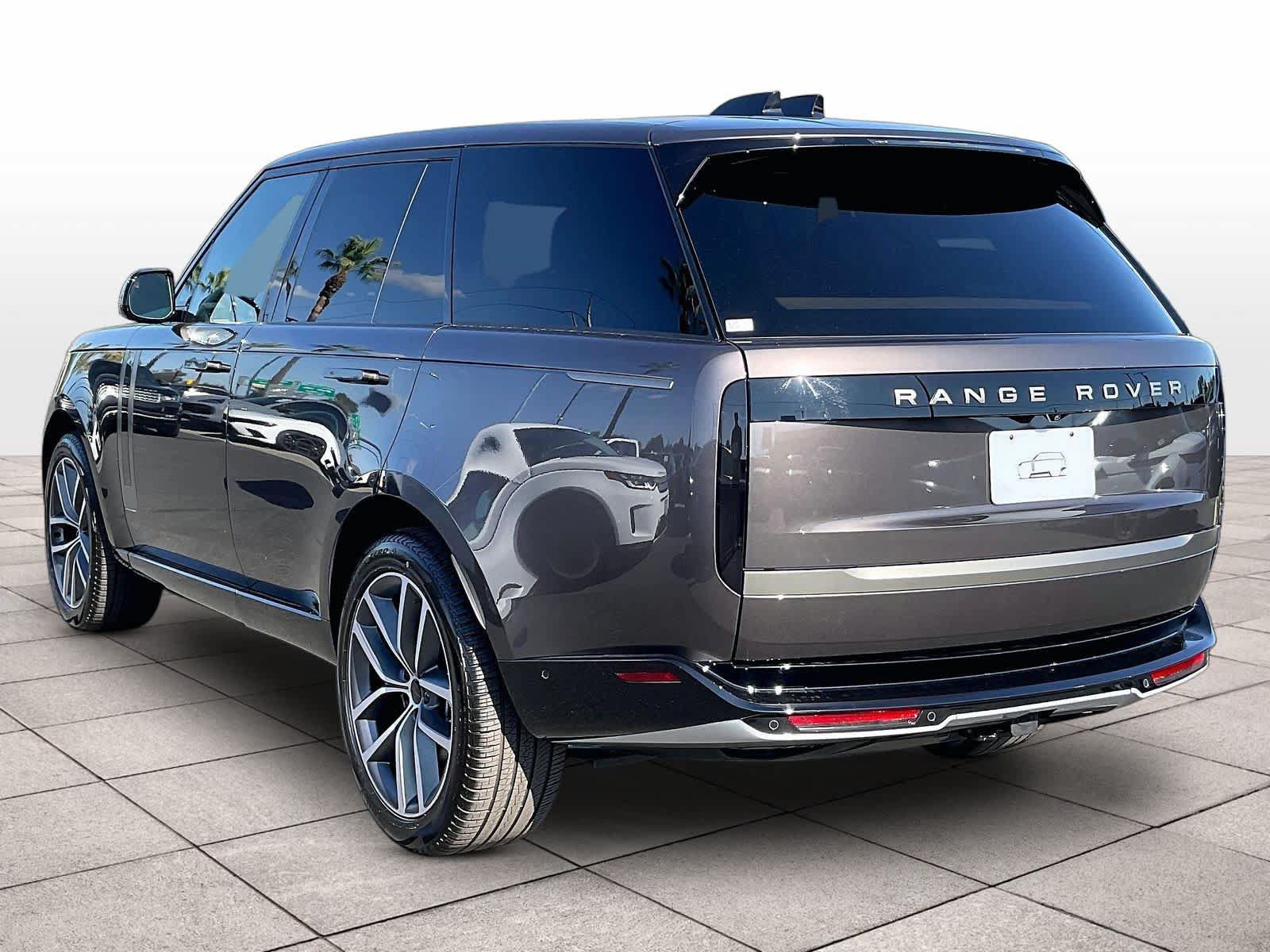 New 2026 Land Rover Range Rover SE AWD/4WD image 3