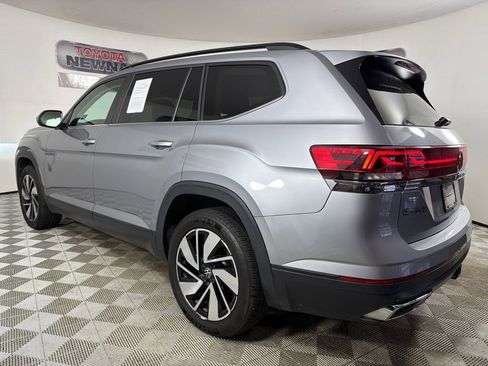 Used 2024 Volkswagen Atlas SE image 5