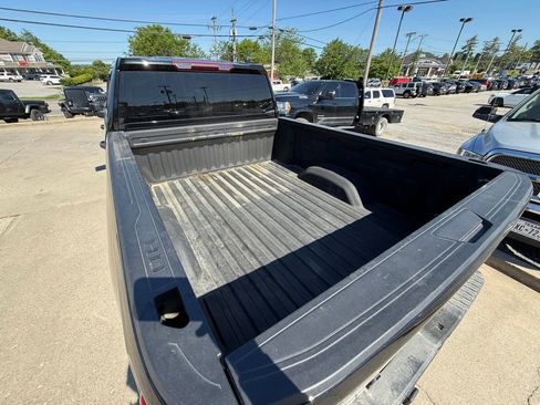Used 2025 Chevrolet Silverado 2500 Custom w/ Custom Value Package AWD/4WD image 8