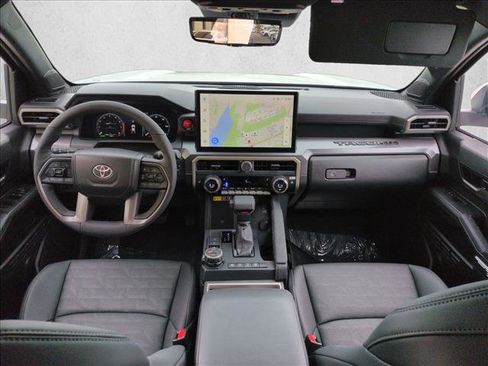 Used 2026 Toyota Tacoma TRD Off-Road w/ TRD Off Road Premium Package AWD/4WD image 18