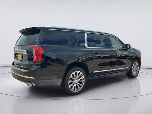 Used 2021 GMC Yukon XL Denali w/ Denali Premium Package RWD image 6