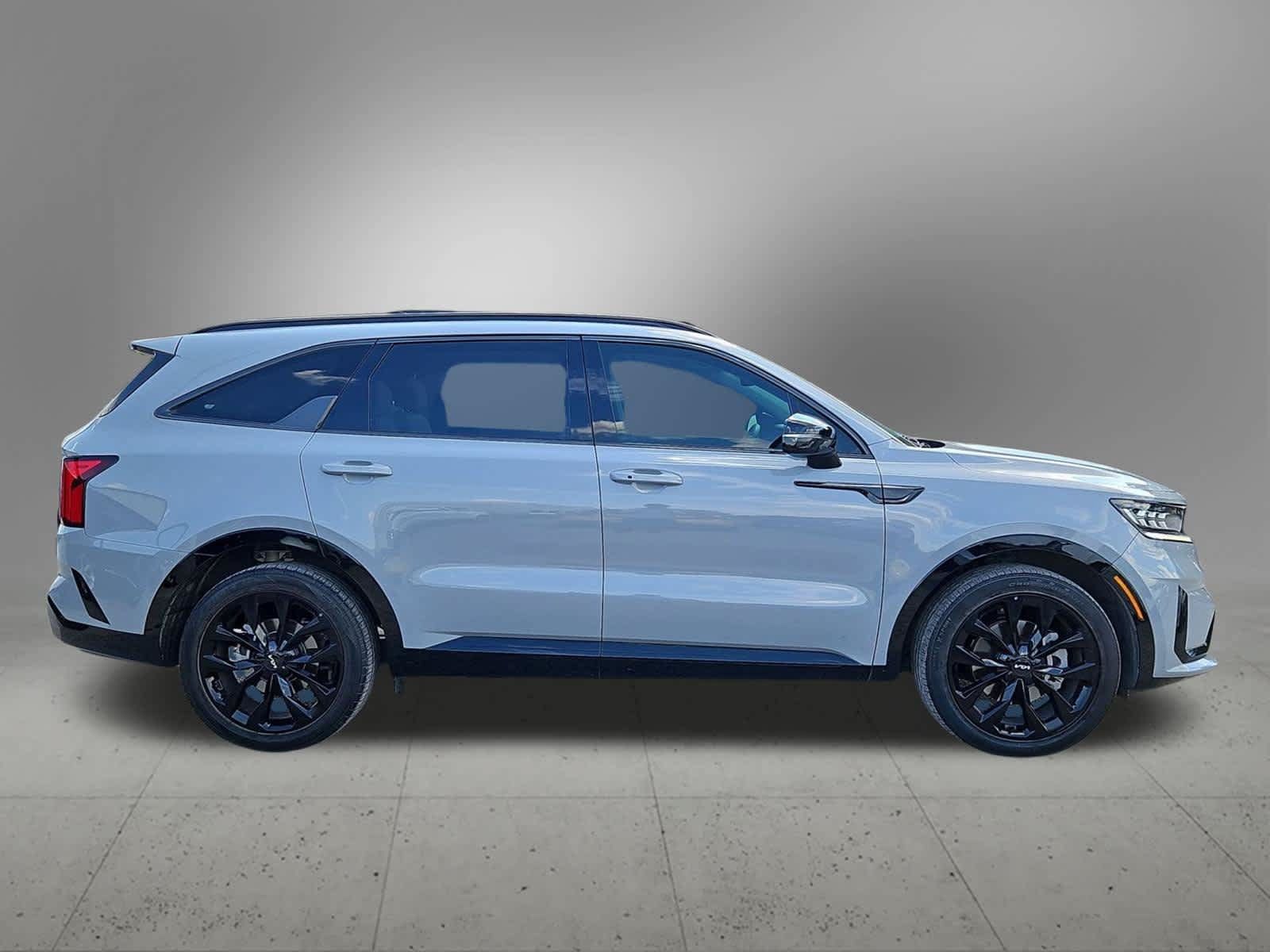 Used 2023 Kia Sorento SX FWD image 7
