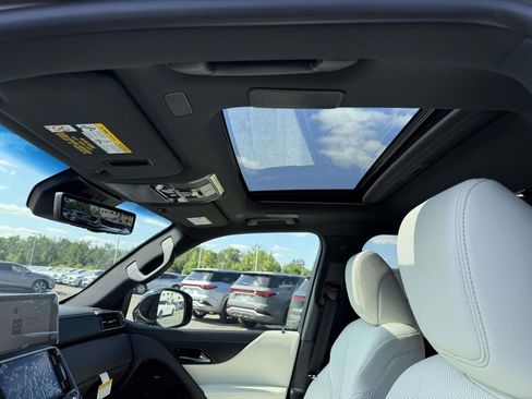 New 2026 Lexus LX 700h Luxury AWD/4WD image 15