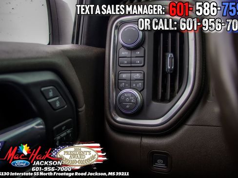 Used 2019 GMC Sierra 1500 Denali w/ Denali Ultimate Package AWD/4WD image 22