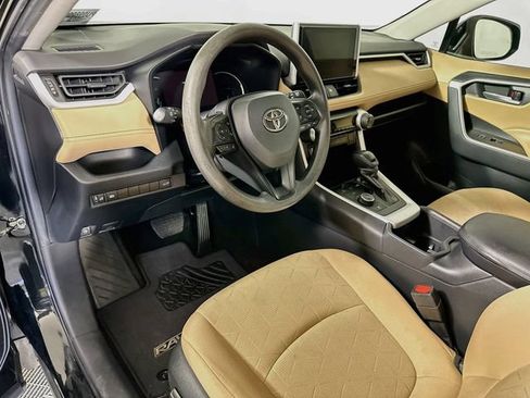 Certified 2023 Toyota RAV4 XLE w/ Convenience Package AWD/4WD image 10