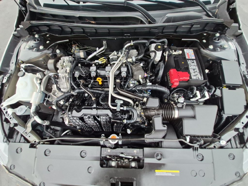 Used 2025 Nissan Altima 2.5 SV w/ SV Special Edition Package FWD image 29
