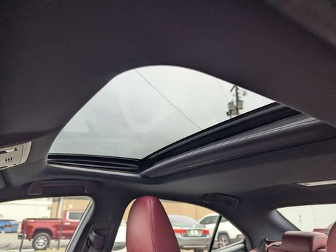 Used 2014 Lexus IS 350 w/ F Sport Package RWD image 20
