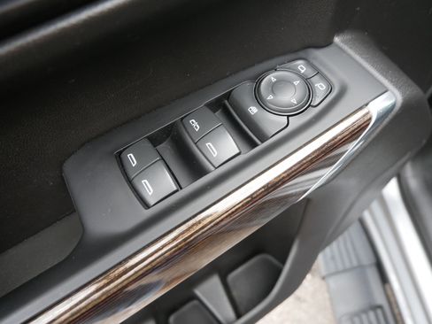 Used 2022 GMC Sierra 1500 Elevation w/ LPO, Elevation Black Package image 23