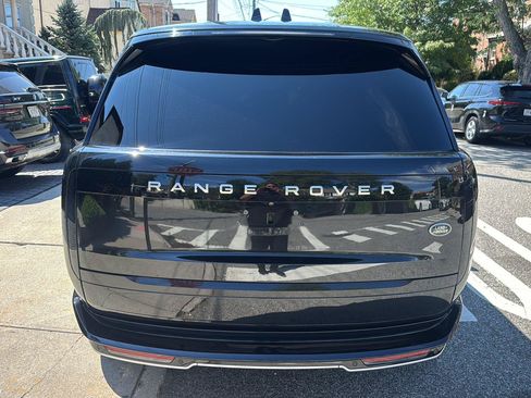 Used 2023 Land Rover Range Rover SE AWD/4WD image 5