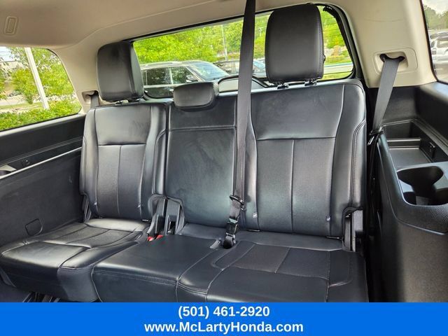 Used 2024 Ford Expedition XLT RWD image 12
